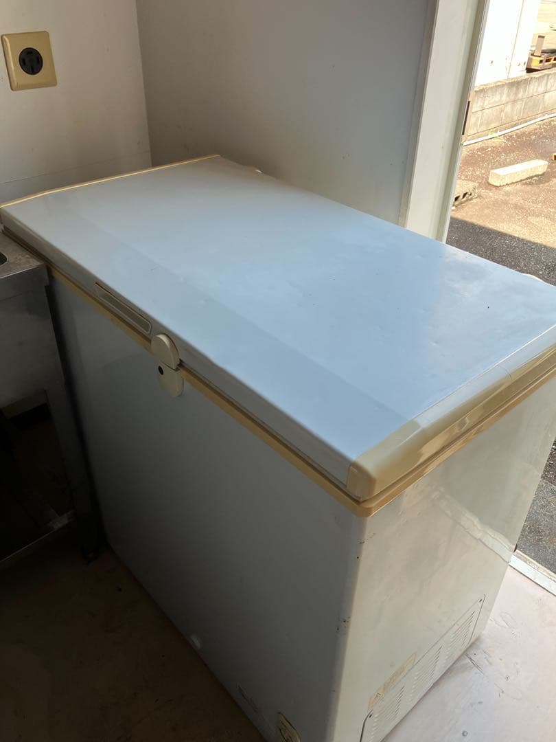 テレコム冷凍ストッカー　RRS-210CNF 210ℓ レマコム 業務用冷凍庫 RRS-210CNF 上開き 冷凍ストッカー -20℃ 210L